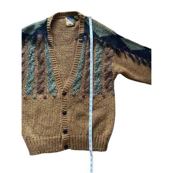 Sold - Picture 5 of 6